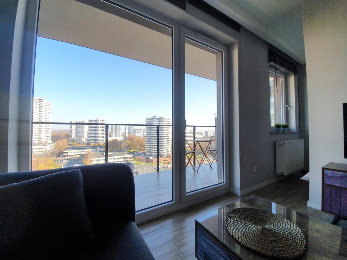 Apartament Wsrod 1000Cy Swiatel - Z Parkingiem W Hali Garazowej- Duzy Balkon Z Lezakami - Piekny Widok Noca Na Panorame Tysiaclecia Катовице Екстериор снимка