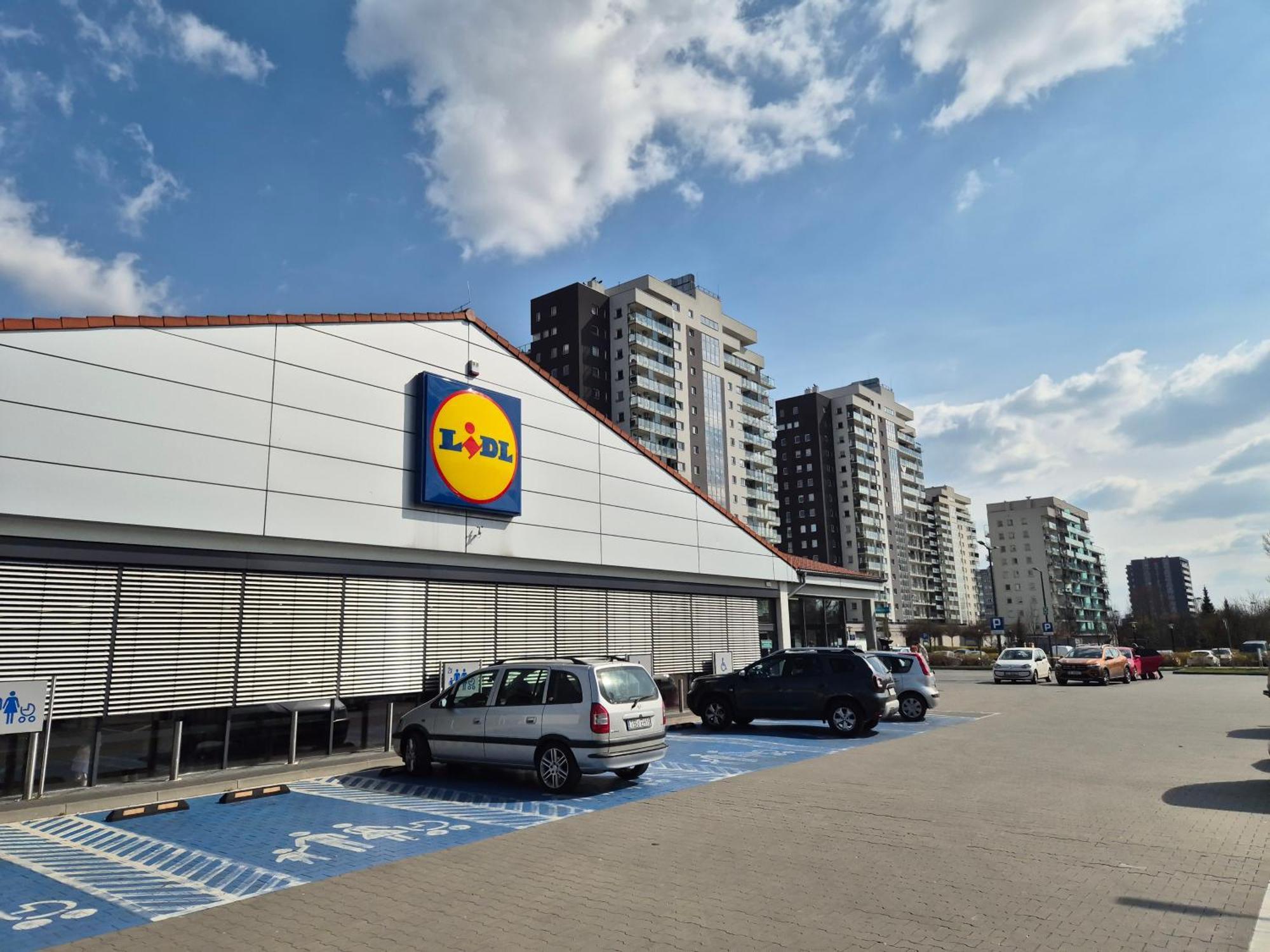 Apartament Wsrod 1000Cy Swiatel - Z Parkingiem W Hali Garazowej- Duzy Balkon Z Lezakami - Piekny Widok Noca Na Panorame Tysiaclecia Катовице Екстериор снимка